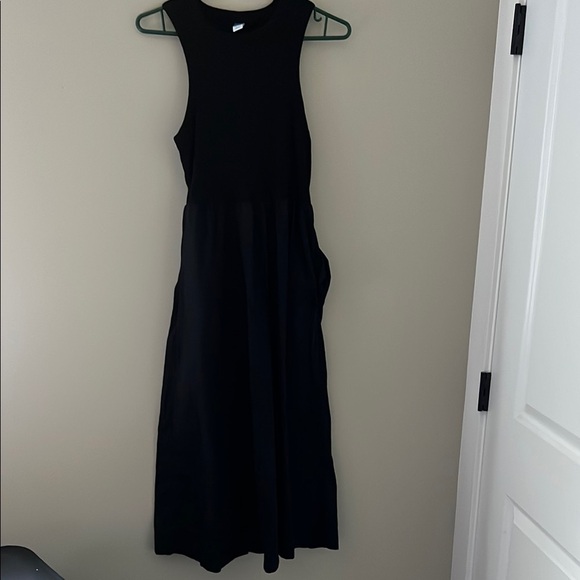 Old Navy Black Halter Maxi Sundress - Picture 1 of 3